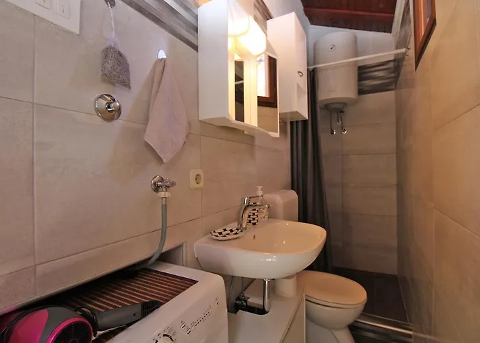 Apartman Luka 2192 Póla