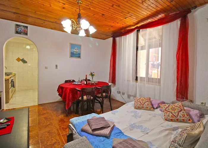 Apartman Luka 2192 *