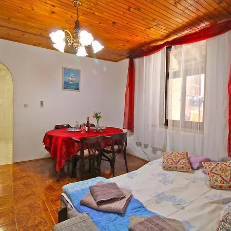 Appartamento Luka 2192 *